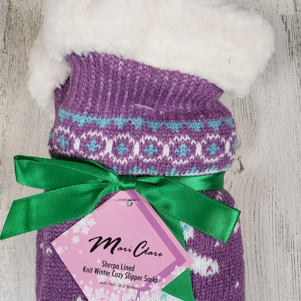 NWT Mari Clare Sherpa Lined Knit Winter Holiday Design No-Slip Slipper Socks